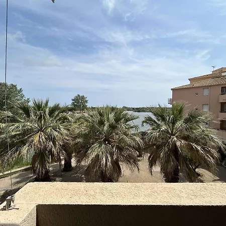 Appt 2p 6 Pers Avec Piscine Et Parking A Port Camargue - Fr-1-250-288 Apartman Le Grau-du-Roi